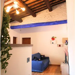 https://la-casina-tipica-casa-toscana.it-tuscanyhotel.com