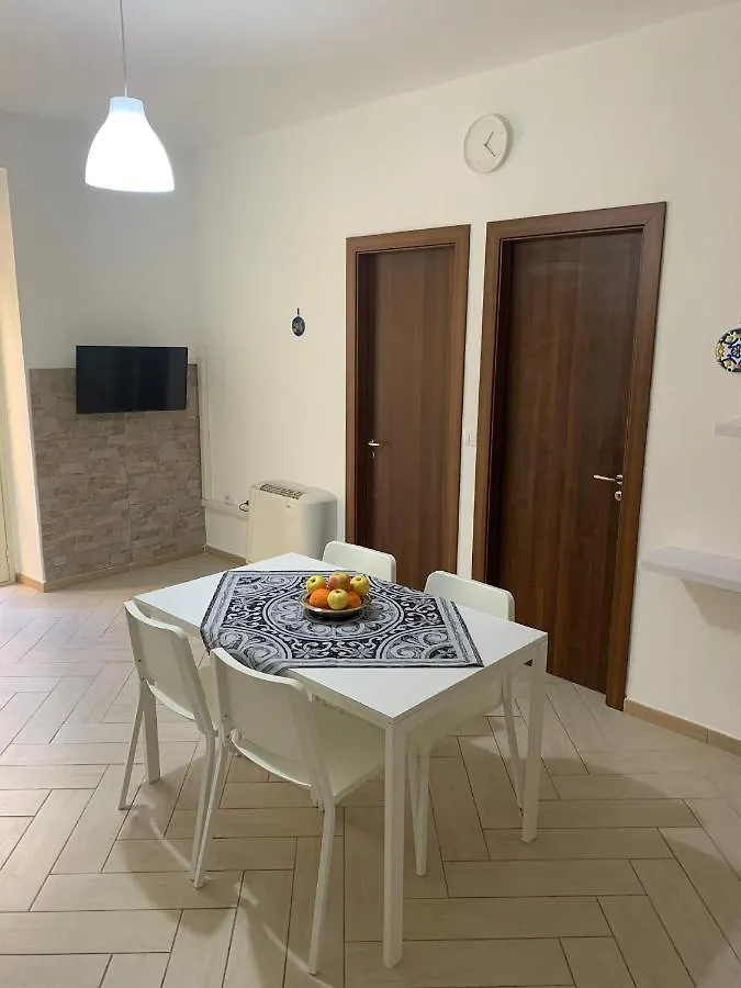 Appartamento Casa Marconi Aragona 0*,
